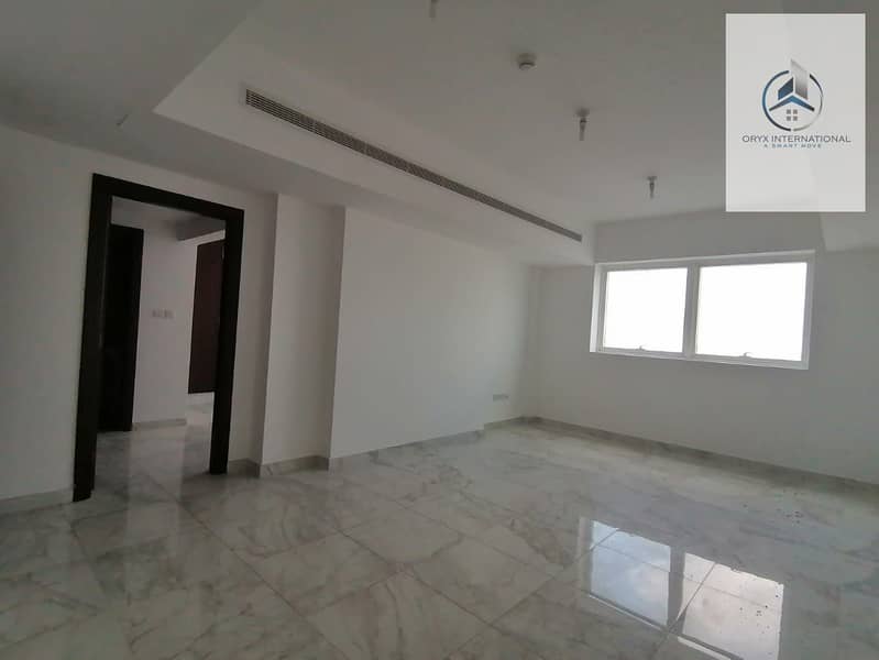 STUNNING |ONE BED ROOM APARTMENT | BASEMENT  PARKING | WARDROBES | CENTRAL GAS