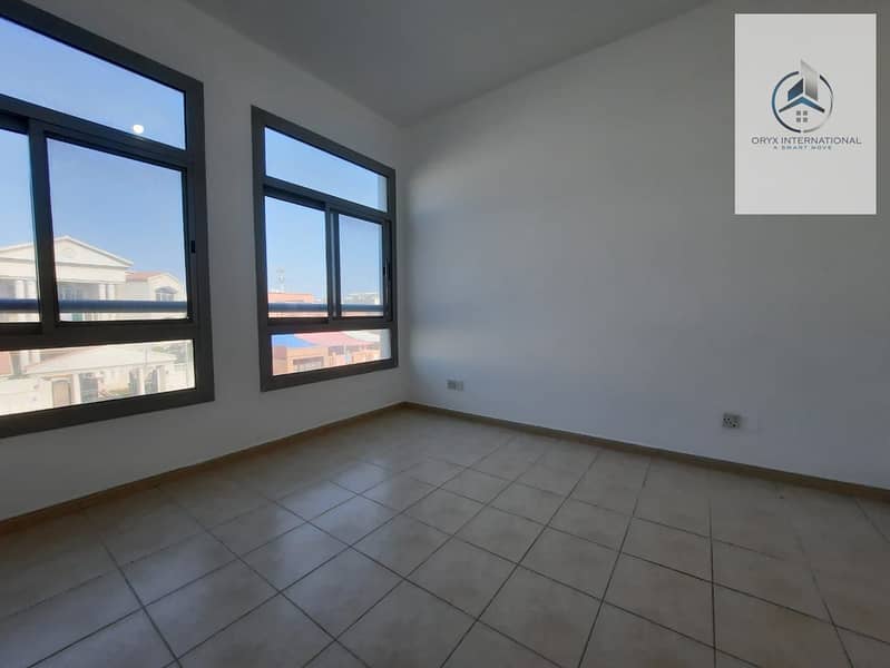 DAZZLING | 3 BED ROOM APARTMENT | MAIDS-ROOM | CENTRAL GAS