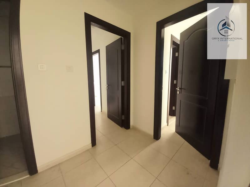 AMAZING | 2 BED ROOM APARTMENT | BASEMENT PARKING | CENTRAL GAS | FITTED WARDROBES