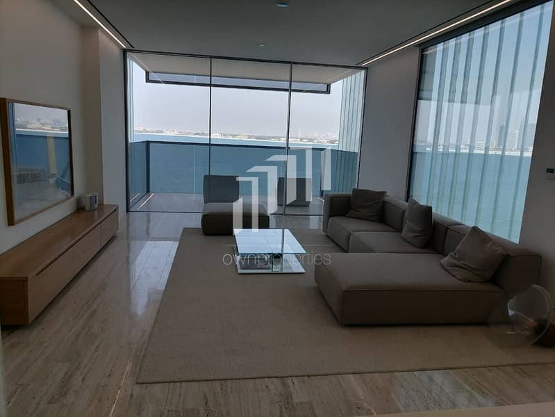 3 Luxurious Apartment | Panoramic View of Dubai Skyline