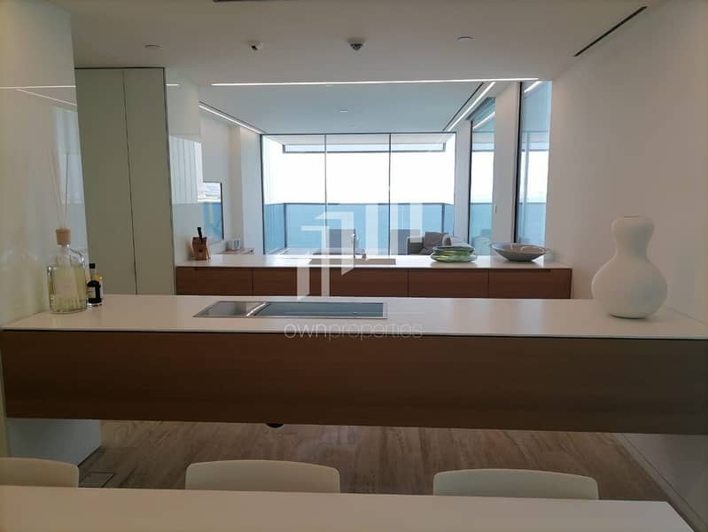 5 Luxurious Apartment | Panoramic View of Dubai Skyline