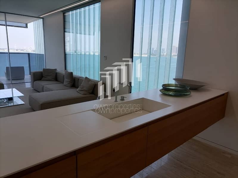 11 4BR Penthouse | Huge Terrance | Sea View