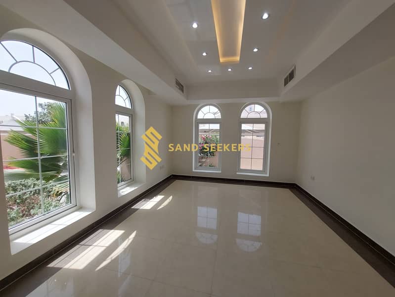 EUROPIAN STYLE 5 BEDROOMS VILLA || RAEDY TO MOVE IN . . !!!OPEN ENTRANCE IN COMPOUND