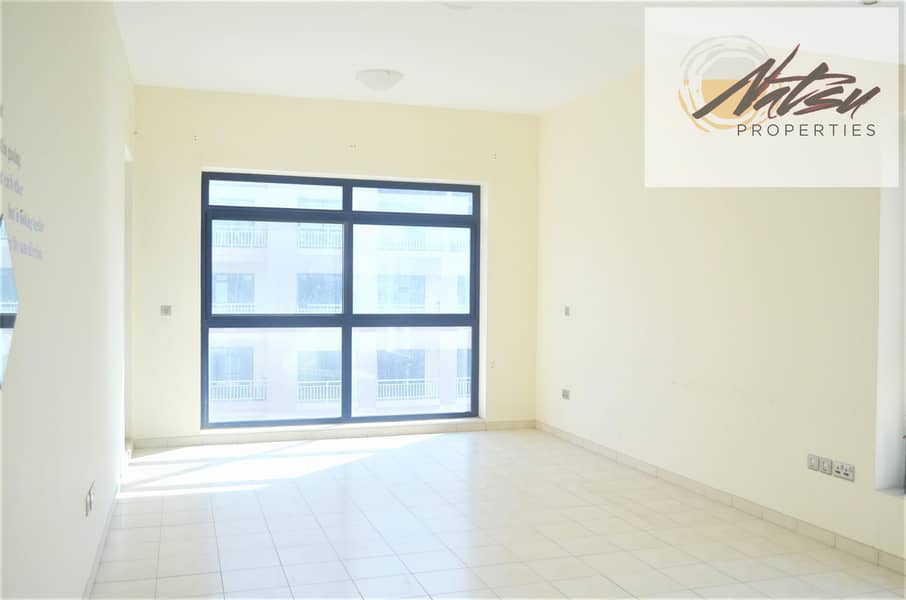 6 Well Maintained Full Building Apartments