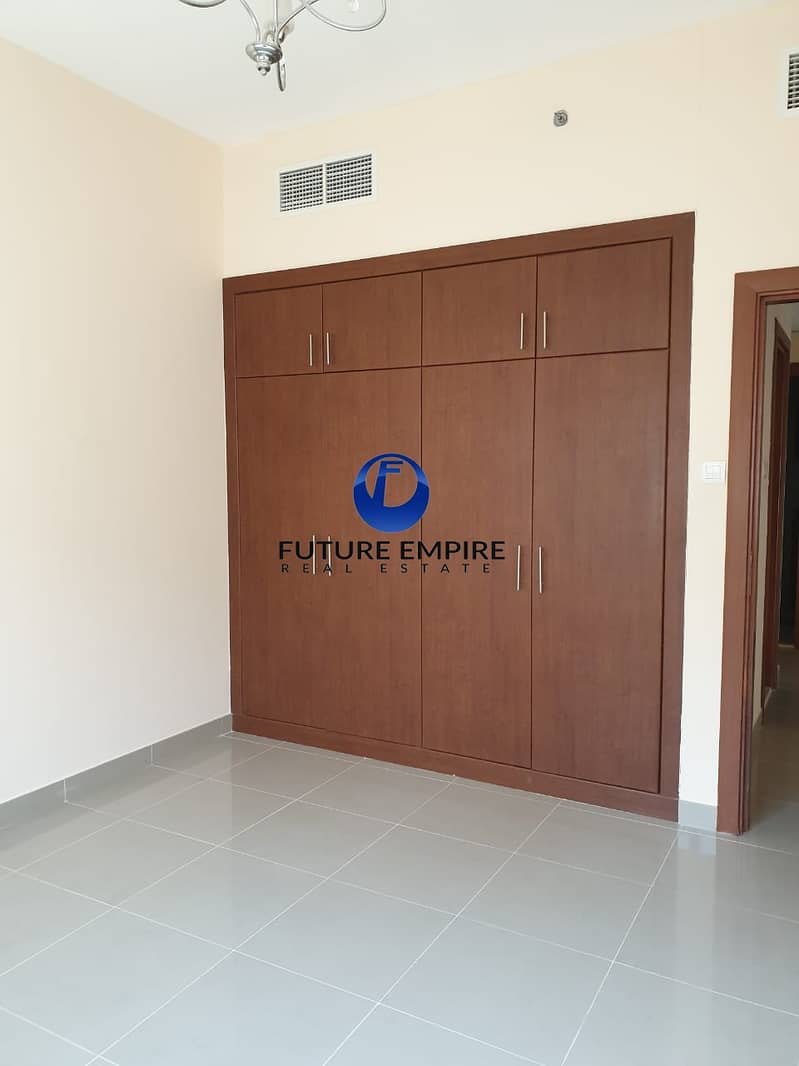 ONE MONTH FREE SPACIOUS 2 B/R APARTMENT AVAILABLE FOR 52K