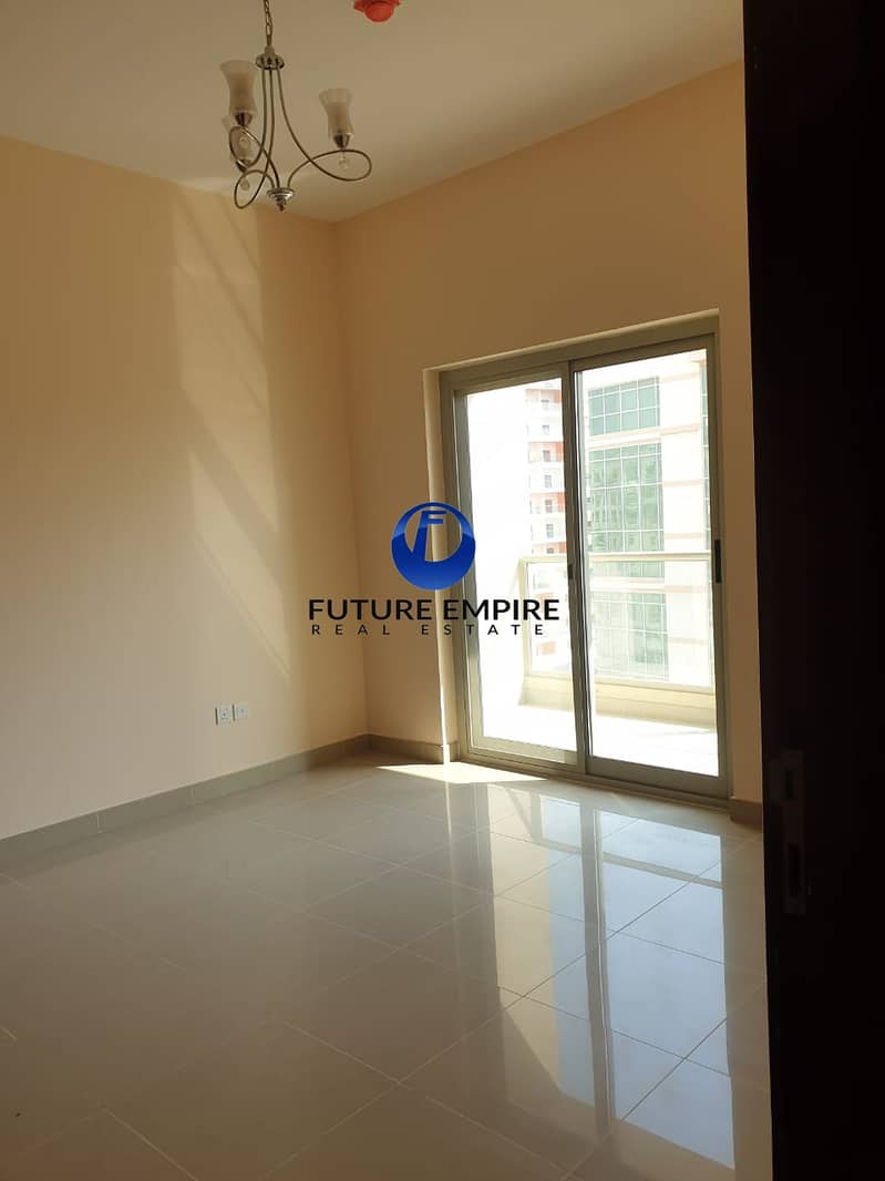 3 ONE MONTH FREE SPACIOUS 2 B/R APARTMENT AVAILABLE FOR 52K