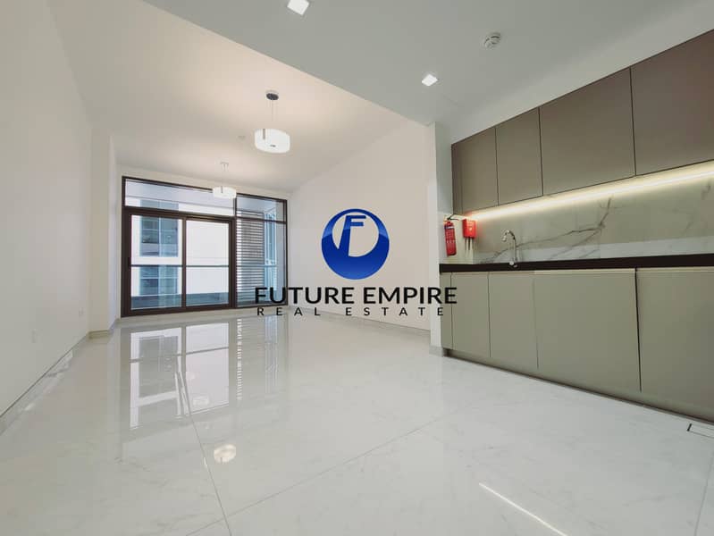 2 Luxury Style 2Bhk - Modern Furnished Kitchen + Laundry Room  - Cultural village