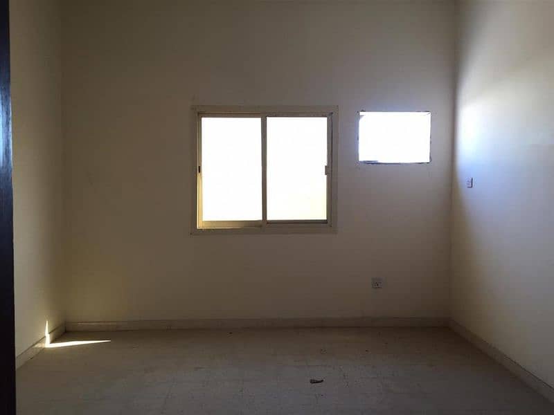 104 Labor Camp rooms. AED 1,300/-. 6, 8 and 10 persons capacity. . Al Jurf Industrial, Ajman.