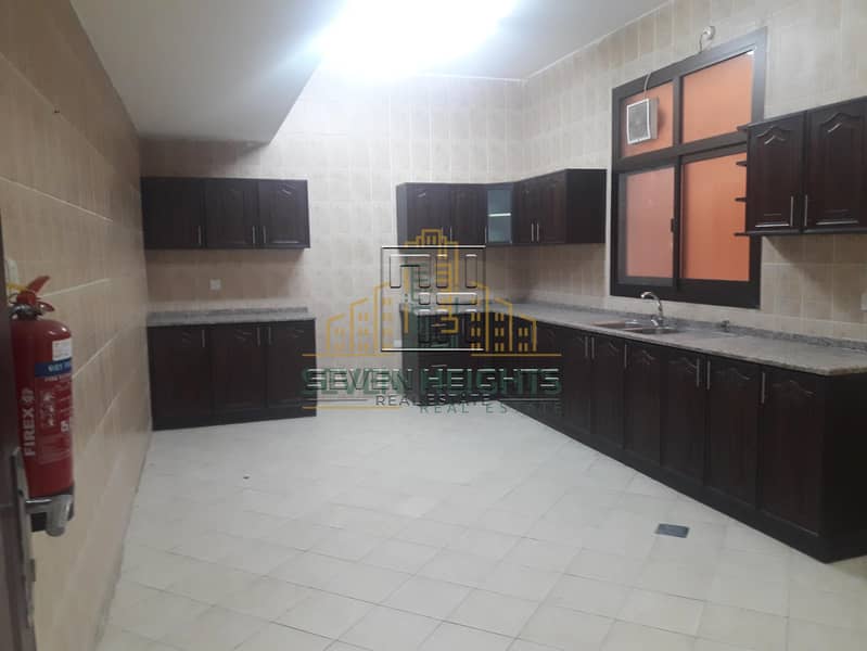 16 Big and nice 4br Villa  with maids room  in Khalifa park