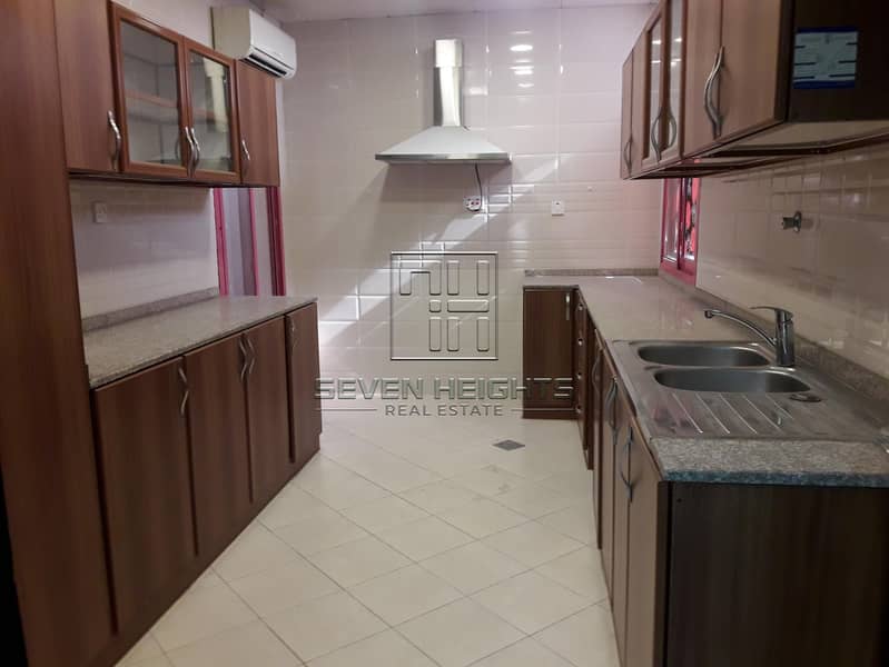 16 Beautiful 3br, in al muroor 23. st in good condition , private parking