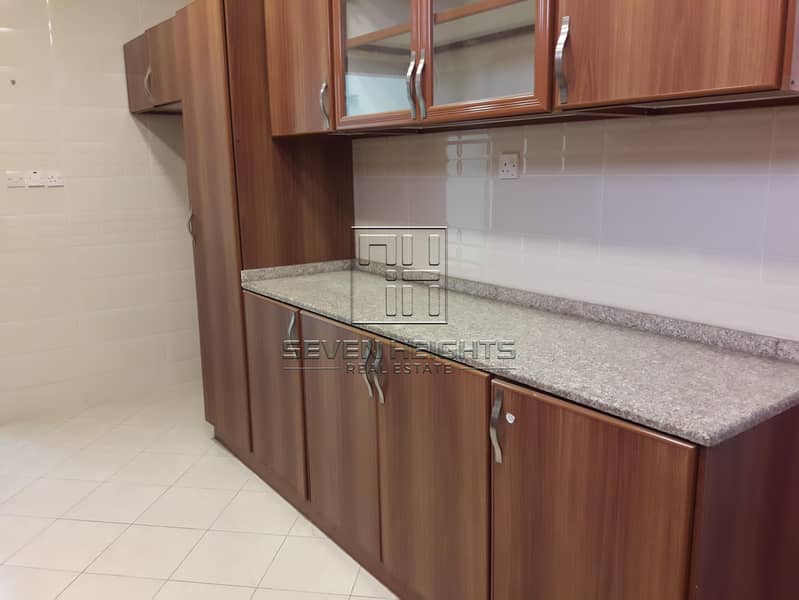20 Beautiful 3br, in al muroor 23. st in good condition , private parking