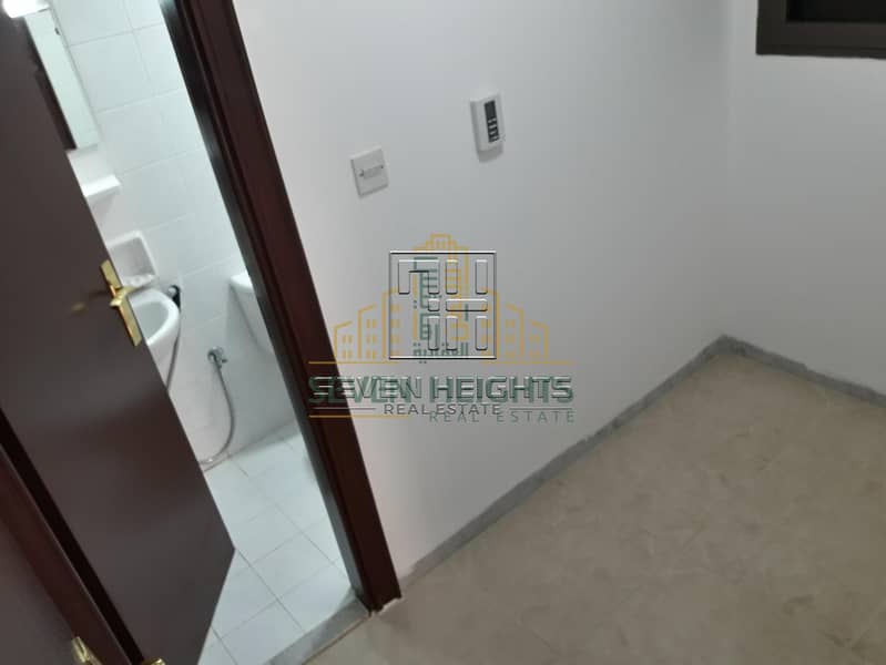 17 Big and nice 3br in airport road with maids room in good condition
