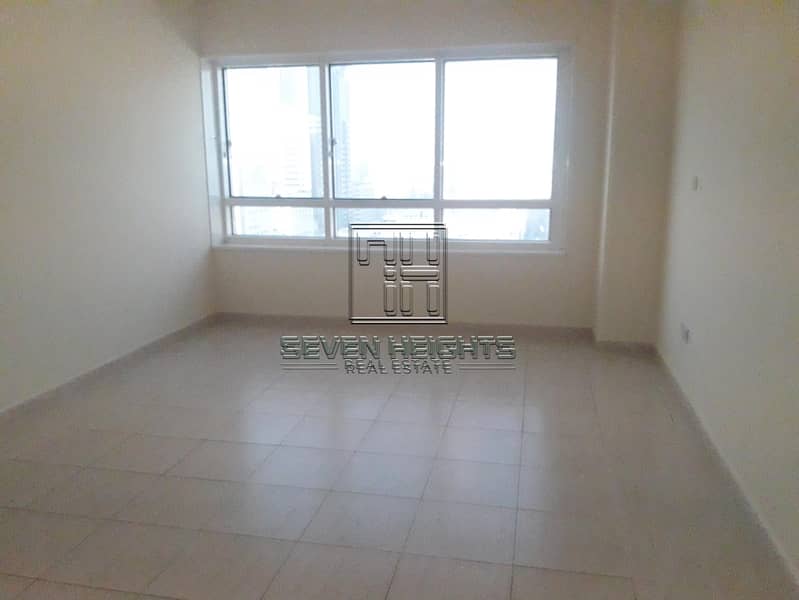 31 Beautiful 3br flat with maids room with ,  parking  under  ground,  in Khalidiyah area