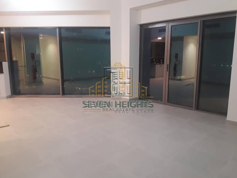 3 Huge 3br Flat in saadiyat island brand new