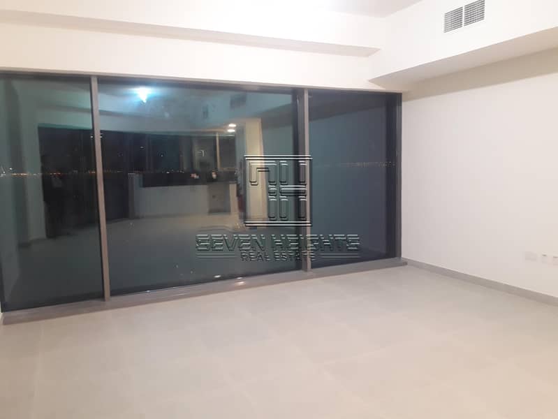 6 Huge 3br Flat in saadiyat island brand new