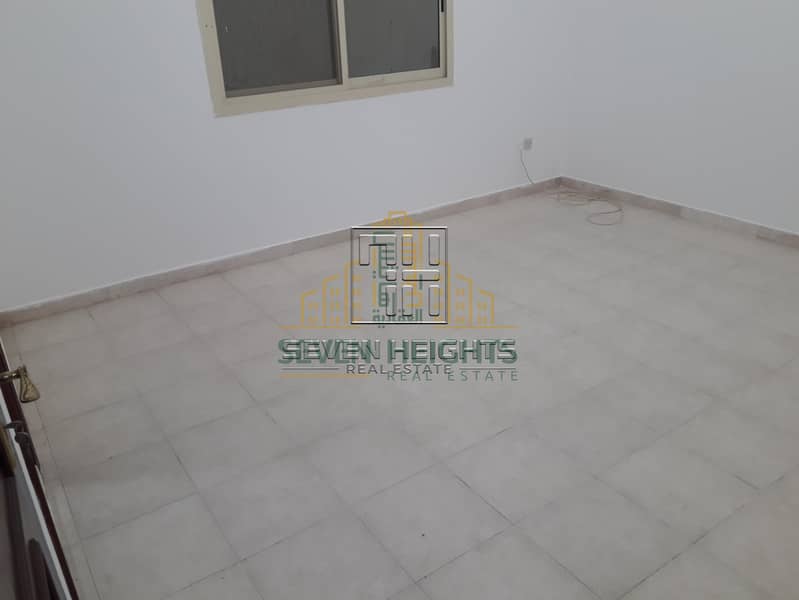 3 Huge 6br villa  in abu Dhabi  gate with maids room