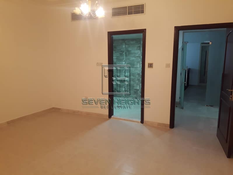 23 Huge 7br villa  in abu Dhabi  gate with maids room