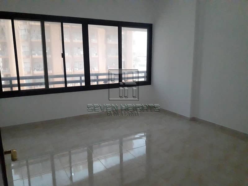 18 Big and nice 4br with maids room in salam street