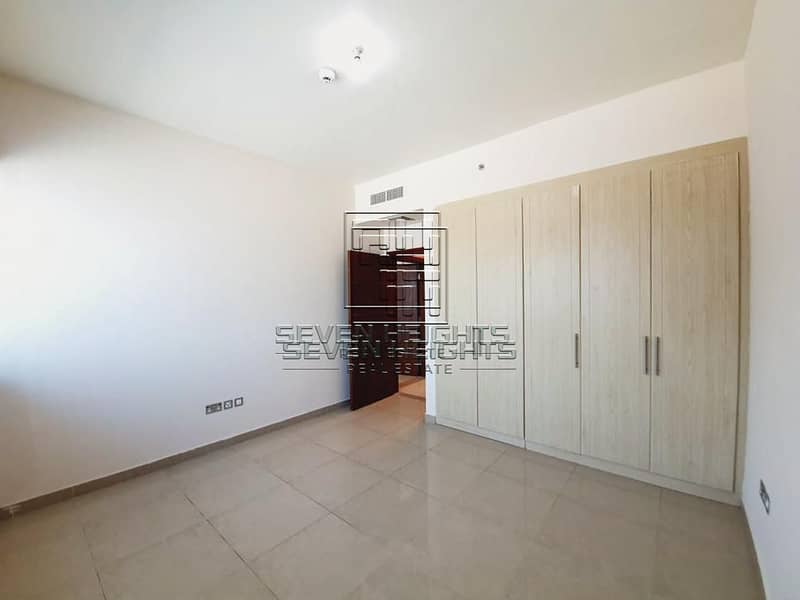 5 2BR+Maid |Full Sea View |Perfect Deal!