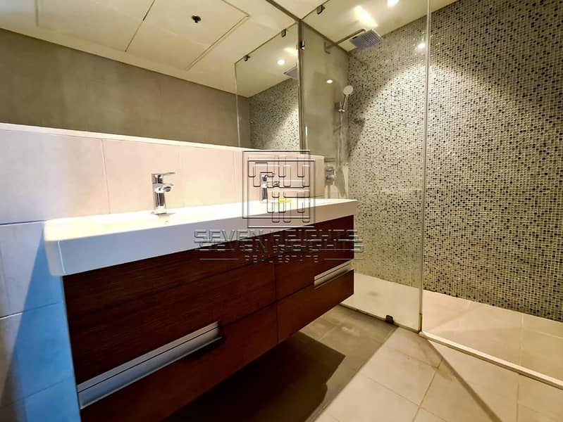 22 Fabulous Aparment 2BR |With Crazy Price Unbelievable !!