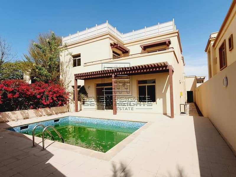 Exclusive Villa with Amazing Size |Great Price!