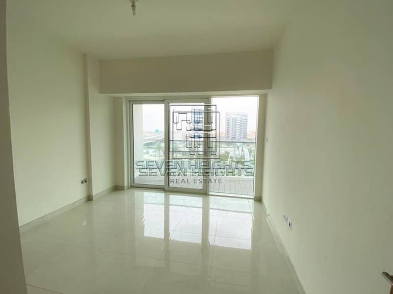 14 Fabulous 1BR With City View !