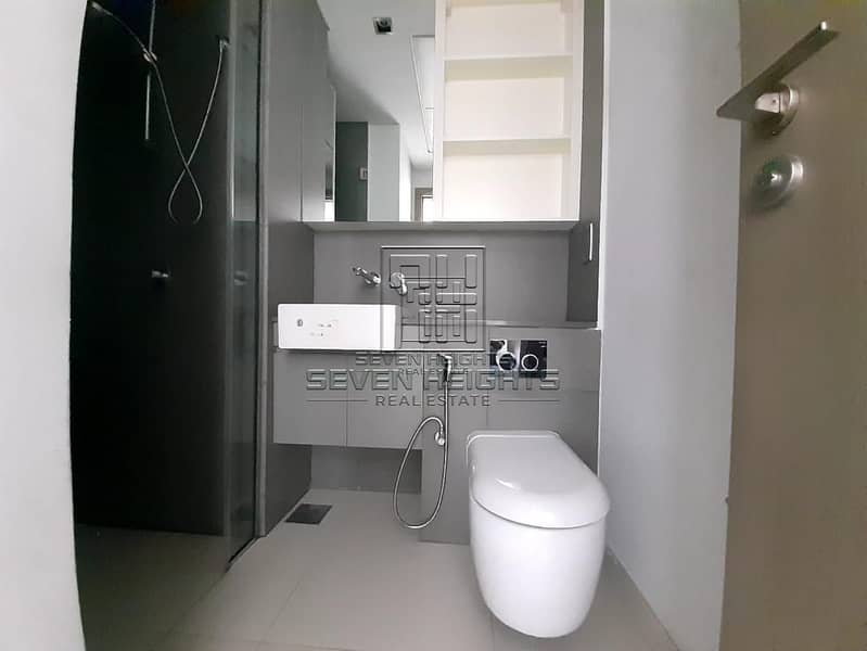 9 3 Payment !! 1BR+Laundry Room with Big Balcony With Great Price.