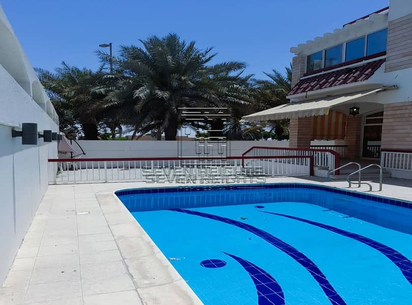 20 Fabulous 7BR Villa | Maid & Driver Room |Swimming Pool |Sea View .