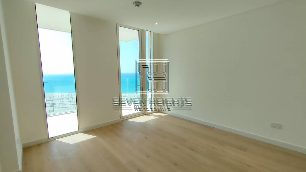 6 Comfortable 3BR+Maid | Large 2 Balcony With Massive Sea View .