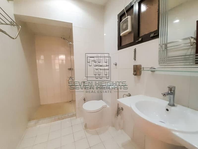 15 Perfect Villa 4BR In The Heart in AbuDhabi .