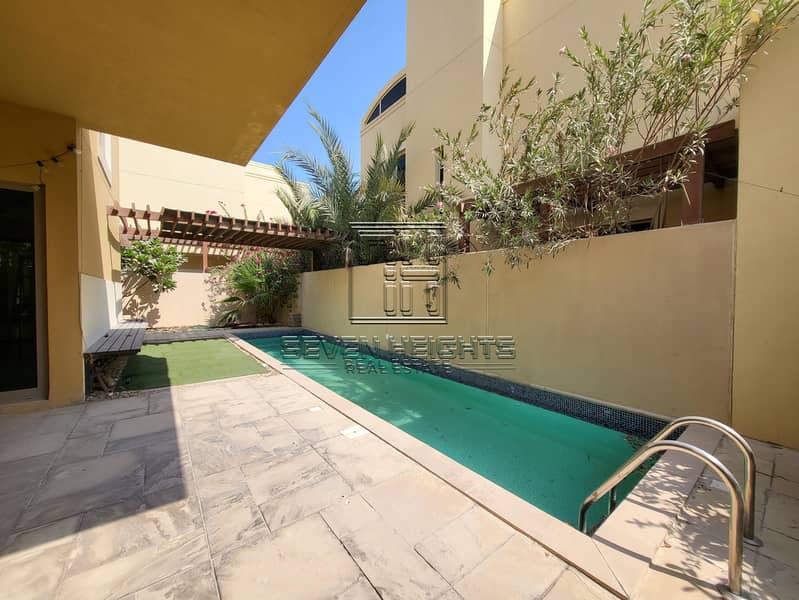 CLEAN AND TOP QUALITY VILLA IN GREAT LOCATION
