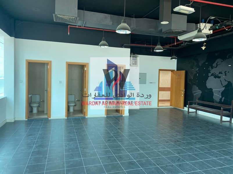 7 Fitted office with Partition in Business Bay |  Spacious View