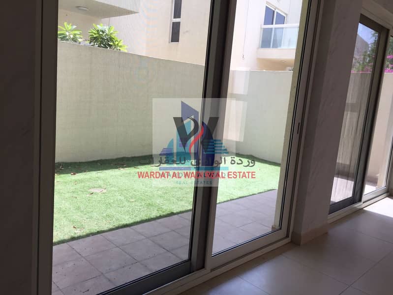 12 Bright 3 Bedroom | Villa | SIngle Row | Call Now!