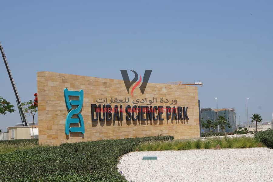 位于迪拜科学园 的商业地块 63000000 AED - 6337664