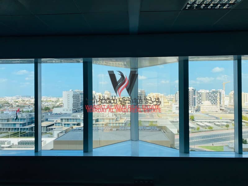 Fitted & Chiller Free Office | Partitioned | SZR View