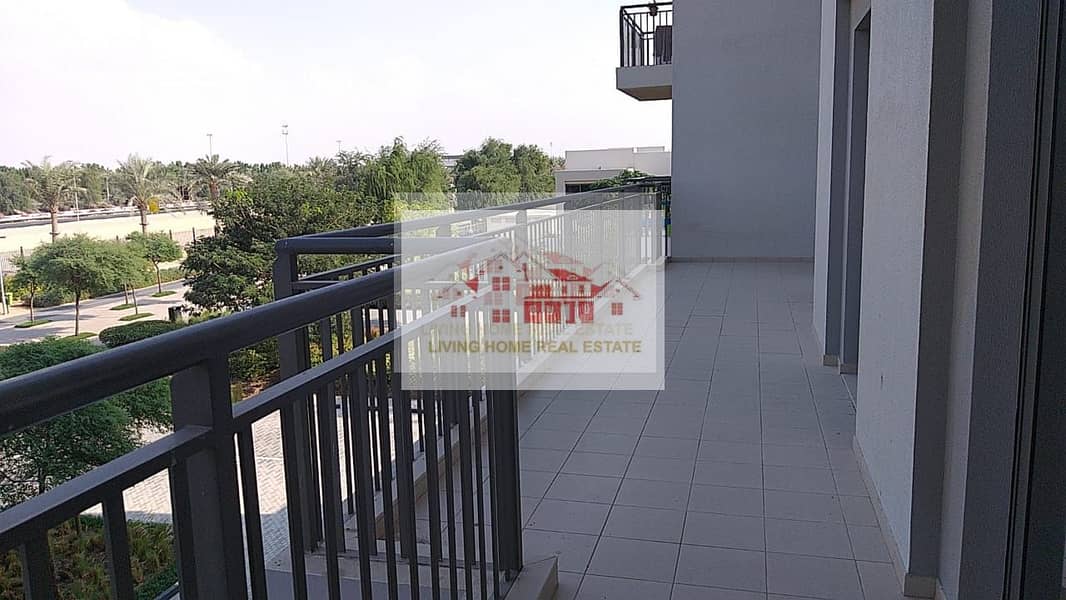 7 AFFORDABLE READY TO MOVE IN 2 BED WITH BIG BALCONY