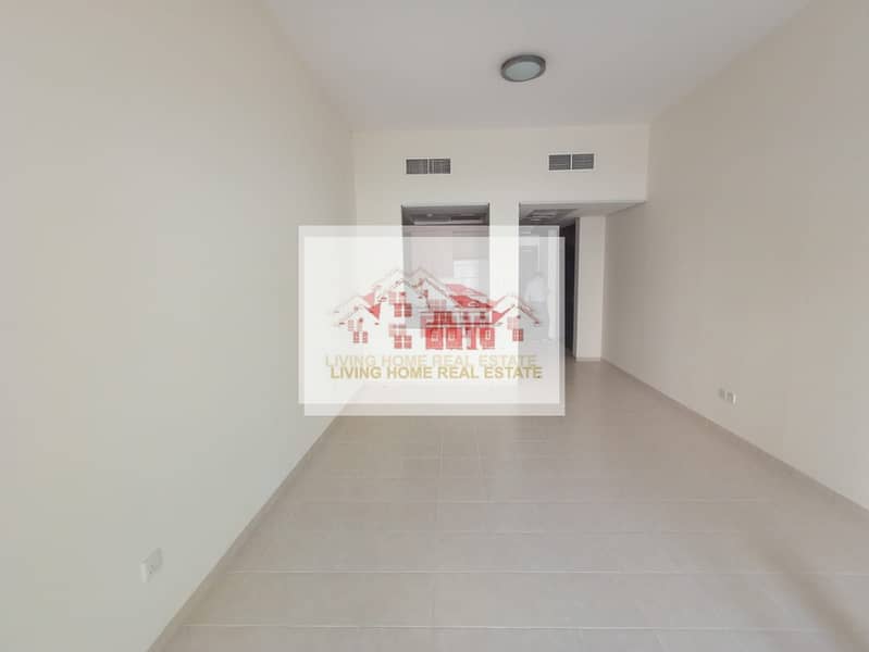 SPECIAL OFFER 28K By 4 to  6 CHEQUES UNFURNISHED STUDIO