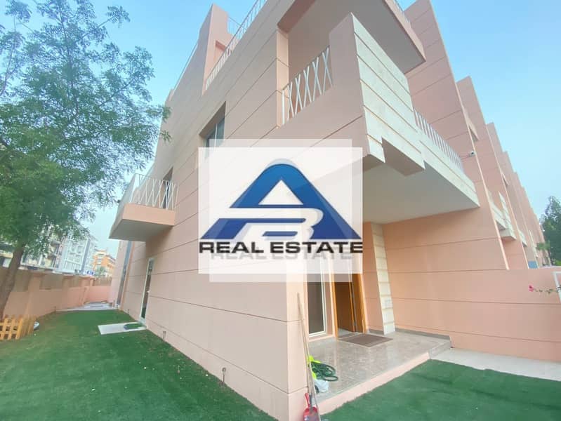 3 BHK Townhouse | Prime Location | Maids RM |