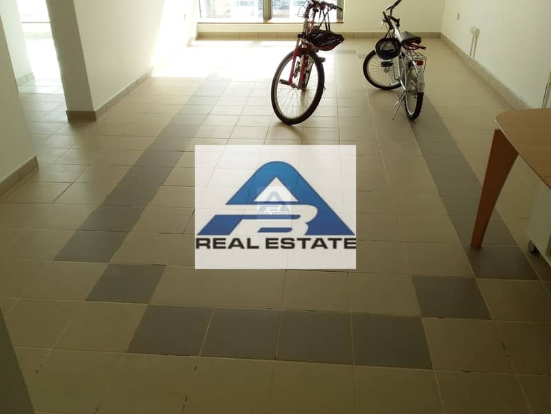 2 Quality 3  bhk with maid room