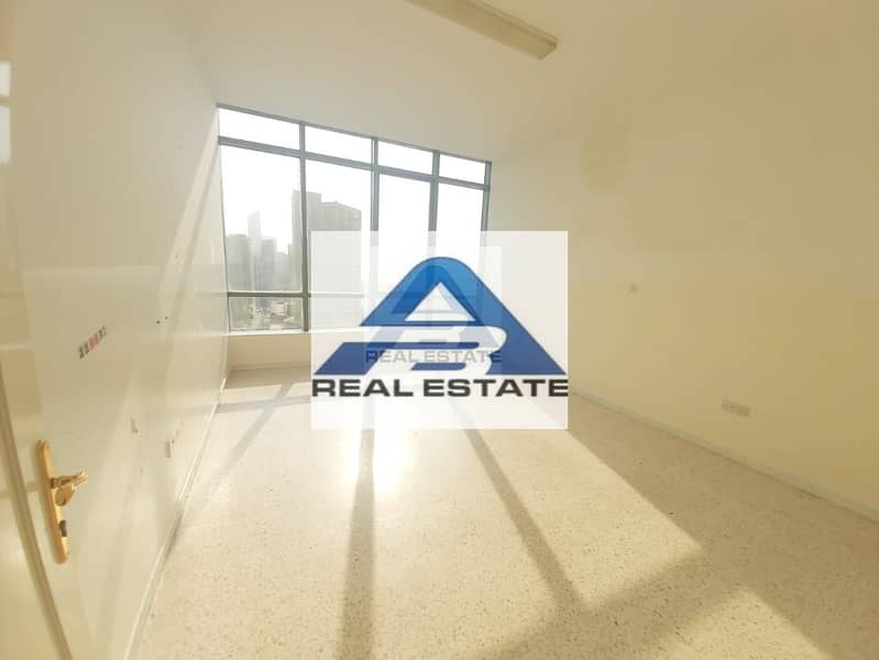 Large three bedrooms on corniche with parking near corniche hospital
