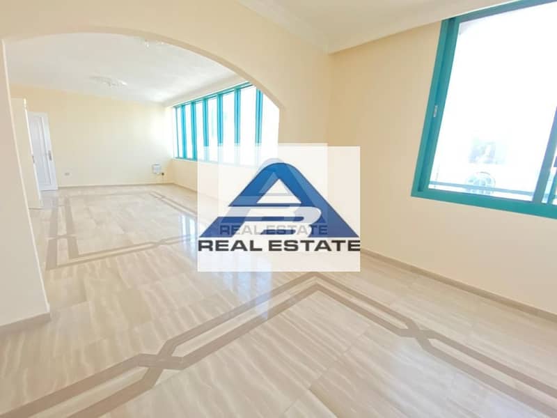 2 No Fee - Partial Sea View 3 bhk near to Corniche