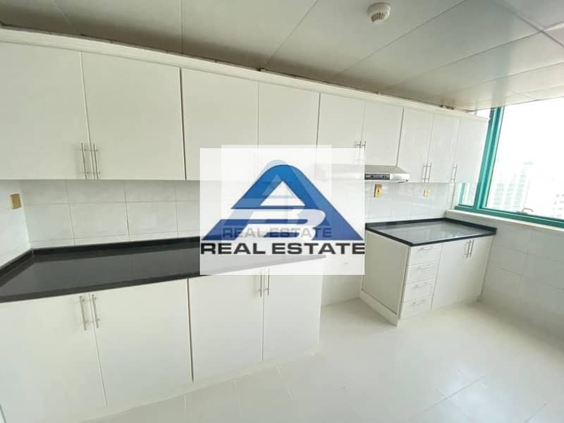 3 No Fee - Partial Sea View 3 bhk near to Corniche