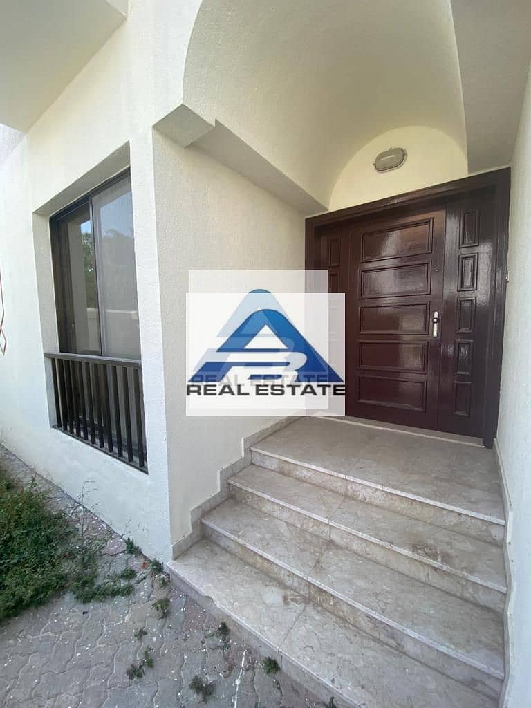 2 4 Bhk Villa ! Facilities ! Karama Area