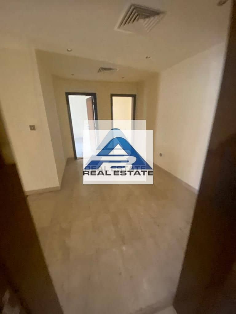 14 4 Bhk Villa ! Facilities ! Karama Area