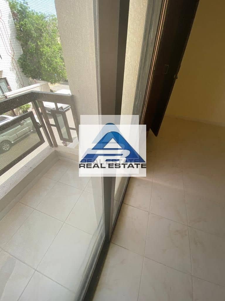 24 4 Bhk Villa ! Facilities ! Karama Area