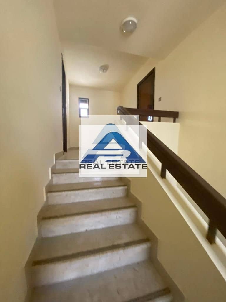 33 4 Bhk Villa ! Facilities ! Karama Area