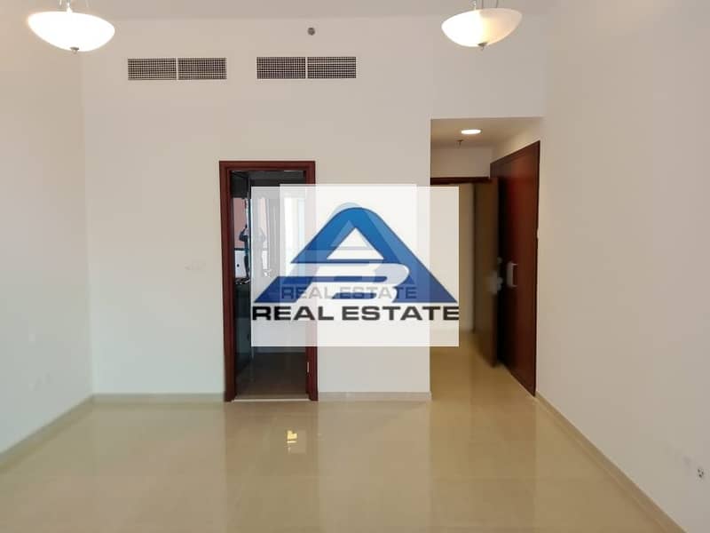 13 Partial Sea View ! 3 Bhk Duplex ! Facilities ! Balcony