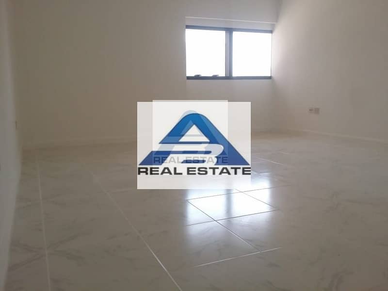 9 Spacious 3 bhk with Maids Rm in Khalidia