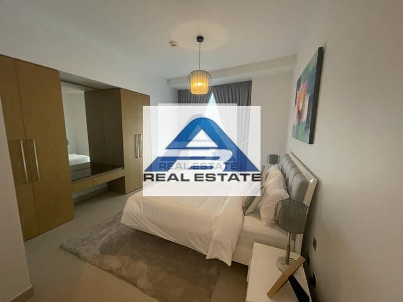 9 Fully Furnished & Service 2 Bhk! No Fee ! Sea View