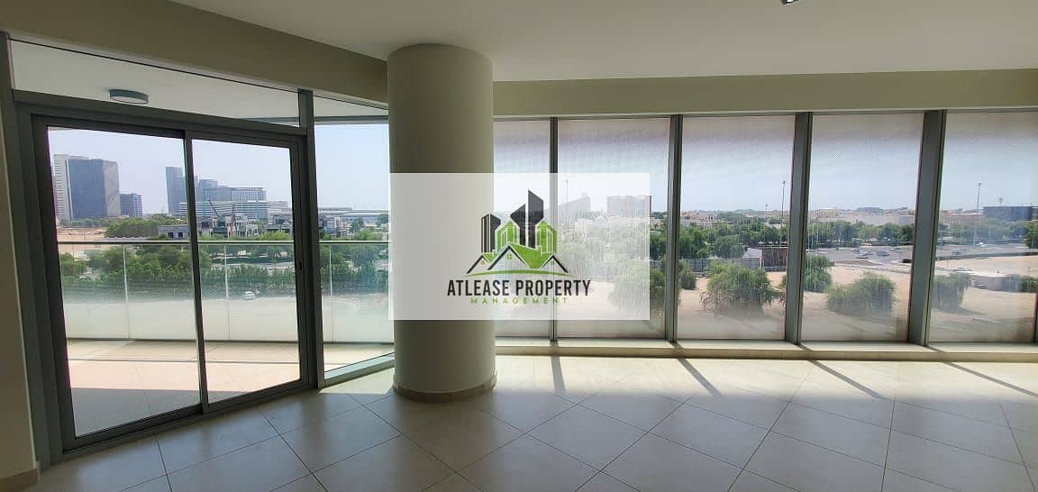 spacious and Amazing 1 BR apartment in danet abu dhabi.